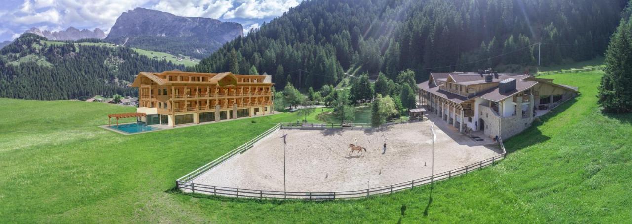 Hotel Pozzamanigoni Sëlva di Val Gardena Eksteriør billede